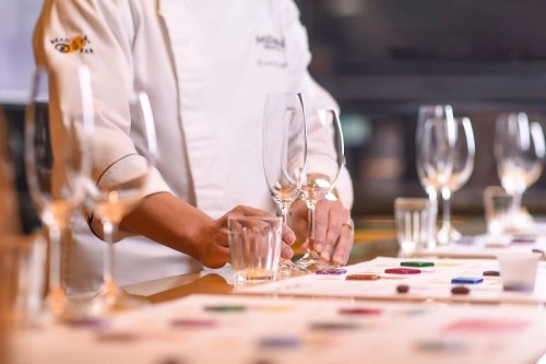 Degustação e Harmonização de Chocolates com Vinhos e Espumantes no Miroh! 